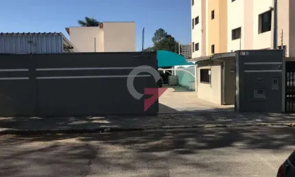 Terreno comercial para alugar no Centro, Taubaté  por R$ 5.500