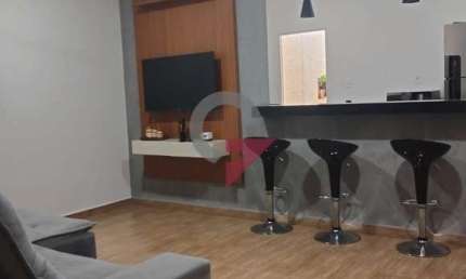 Casa com 2 quartos à venda no Parque Piratininga, Taubaté  por R$ 290.000