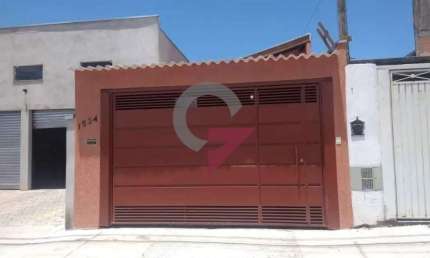 Casa com 1 quarto à venda no São Gonçalo, Taubaté  por R$ 245.000
