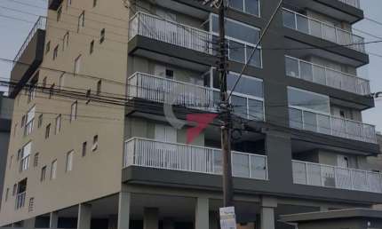 Apartamento com 2 quartos à venda no Centro, Ubatuba  por R$ 900.000