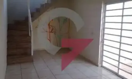 Casa com 3 quartos à venda na Vila São José, Taubaté  por R$ 352.000