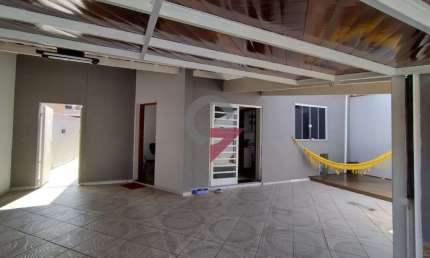 Casa com 3 quartos à venda no Recanto dos Coqueirais, Taubaté  por R$ 630.000