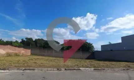 Terreno em condomínio fechado à venda no Parque Vera Cruz, Tremembé  por R$ 314.000