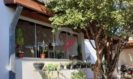 Casa com 3 quartos à venda no Jardim Bela Vista, Taubaté  por R$ 480.000