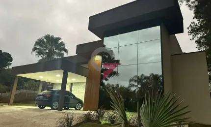 Casa em condomínio fechado com 3 quartos à venda no Chácaras Cataguá, Taubaté  por R$ 2.800.000