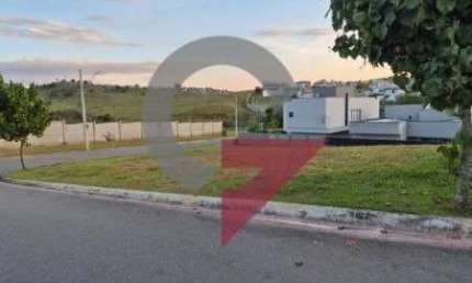 Terreno em condomínio fechado à venda no Itapecerica, Taubaté  por R$ 554.000