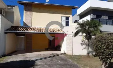 Casa em condomínio fechado com 4 quartos à venda no Parque São Luís, Taubaté  por R$ 798.000