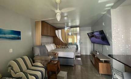 Apartamento com 1 quarto à venda no Centro, Balneário Camboriú  por R$ 650.000