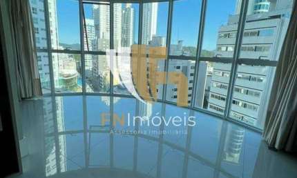 Apartamento com 2 quartos à venda no Centro, Balneário Camboriú  por R$ 3.390.000