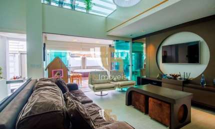 Casa com 3 quartos para alugar em Nações, Balneário Camboriú  por R$ 13.900