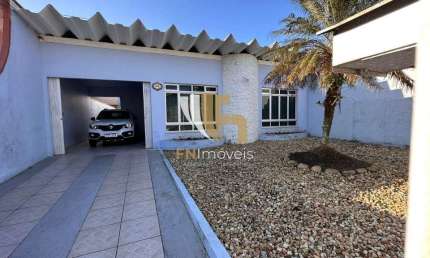 Casa com 3 quartos à venda no São João, Itajaí  por R$ 1.000.000