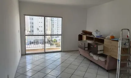 Apartamento com 2 quartos à venda no centro, balneário camboriú  por r$ 750.000