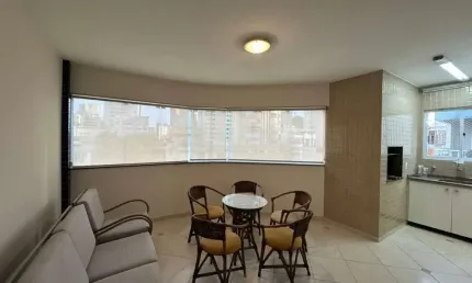 Apartamento com 2 quartos para alugar no Centro, Balneário Camboriú  por R$ 4.000