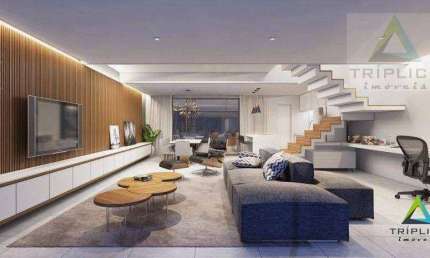 Casa duplex com 235,36m², 3 quartos sendo 1 suíte com varanda e 2 quartos com varanda, sala e cozinha integradas, pátio com área gourmet. Aeroporto.