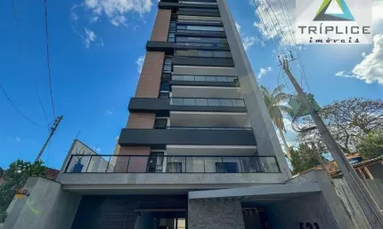 Requinte, sofisticação e segurança em localização privilegiada! Amplos apartamentos, 3 suítes, varanda gourmet,  DCE, 3 vagas, elevadores, 1 por andar