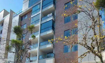 Apartamento 3 quartos com suíte, varanda gourmet, 2 vagas de garagem, elevador, gás encanado e localização privilegiada no vale do ipê.