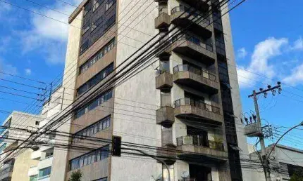 Apartamento 4 quartos, 2 suítes, 2 vagas. Alto padrão com ampla vista, salão de festas e piscina em localização privilegiada no bairro Santa Helena.