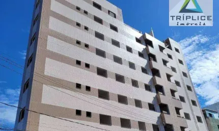 Cobertura 3 suítes, varanda gourmet, terraço, 2 vagas e elevador. Localização privilegiada próximo ao colégio Santa Catarina. Oportunidade!