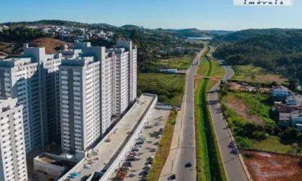 Apartamento 2 quartos com garagem. Condomínio com área de lazer e localização privilegiada no bairro São Pedro a poucos minutos da UFJF. Oportunidade!