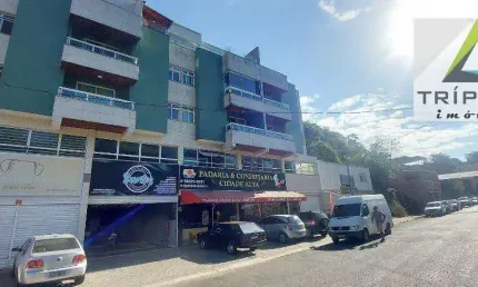 Cobertura duplex 2 quartos com suíte, terraço com espaço gourmet e sauna, 2 salas, lareira, 2 vagas. Localizada a 5 minutos da UFJF.