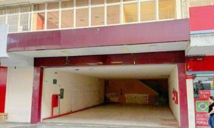 Loja 360m² na rua Marechal Deodoro, em um dos pontos de maior visibilidade do Centro de Juiz de Fora. Oportunidade única para alavancar o seu negócio!