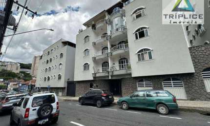 Apartamento 3 quartos com suíte, sala 2 ambientes com varanda, vaga numerada, lazer e localização privilegiada na rua São Mateus. 130m². Oportunidade!
