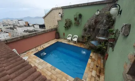 Cobertura Triplex  1 quadra da Praia com piscina e 4 vagas