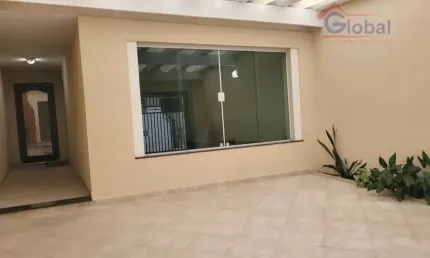 Casa com 3 quartos para alugar no Campestre, Santo André 