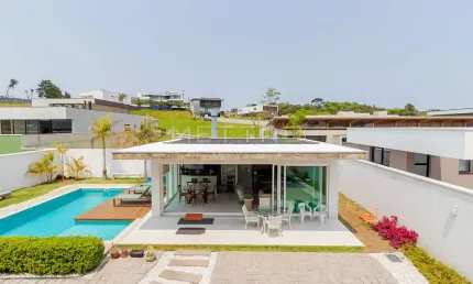 Casa em condomínio fechado com 3 quartos à venda na Rod. do Café, 7291, Riviera, Curitiba, 430 m2 por R$ 4.500.000
