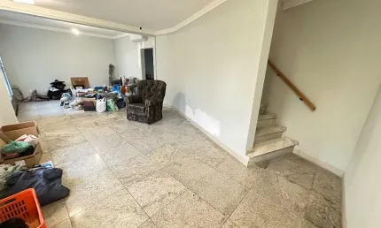 Casa | 3 Quartos (1 Suíte) | 165m² | Ponta da Praia