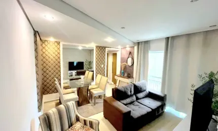 Apartamento mobiliado e pronto para morar no campo grande, com 2 dormitórios e planta versátil