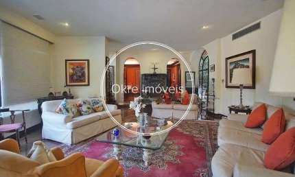 Casa em condomínio fechado com 3 quartos à venda na Rua Marechal Bento Manuel, Laranjeiras, Rio de Janeiro, 629 m2 por R$ 2.350.000