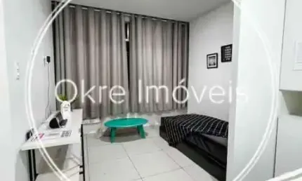 Kitnet / Stúdio à venda na Avenida Nossa Senhora de Copacabana, Copacabana, Rio de Janeiro, 50 m2 por R$ 550.000