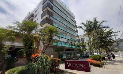 Apartamento de 2 quartos em Charitas, vista parcial mar, lazer, sol manhã, 1 vaga
