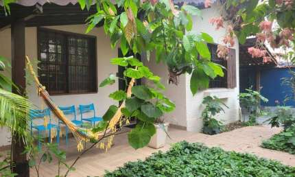 Casa linear com 4 quartos sendo 2 suítes no Pé Pequeno (ao lado do Jardim Icaraí e Santa Rosa)