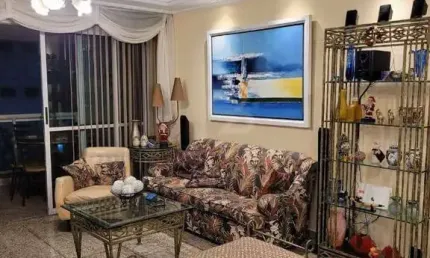 Apartamento de 4 quartos, 2 suítes, vista mar, alto luxo, 2 vagas