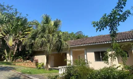 Casa em condomínio fechado com 6 quartos à venda na Estrada Velha de Maricá, 4900, Rio do Ouro, São Gonçalo
