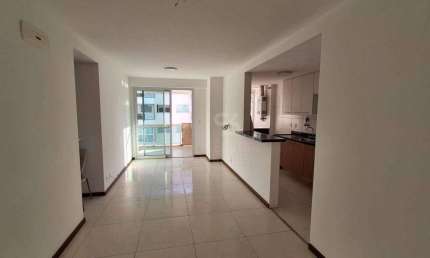 Apartamento de 2 quartos, sendo 2 suítes, varanda gourmet, vazio, 1 vaga. lazer completo.