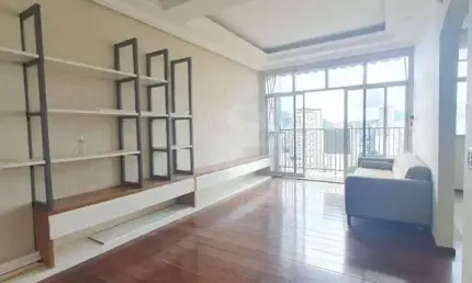 Apartamento de 3 quartos, 1 suíte, vista livre para o Campo São Bento, 1 vaga.