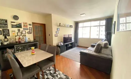 Apartamento de 3 quartos, 1 suíte, frente, vista mar, quadra da praia. 1 vaga.