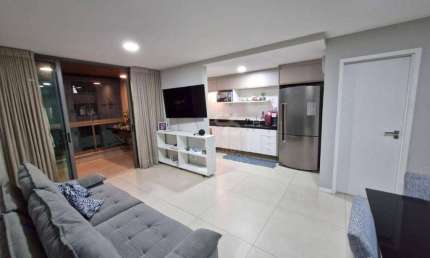 Apartamento de 2 quartos, 1 suíte, em Icaraí, prédio novo, lazer completo, 1 vaga.