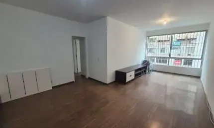 Apartamento de 2 quartos, 1 suíte, todo amplo, junto ao Campo São Bento, 1 vaga.