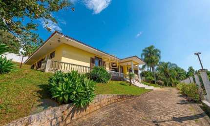 Casa à venda, 628 m² por R$ 2.950.000,00 - Aristocrata - São José dos Pinhais/PR