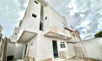 Sobrado com 3 dormitórios à venda, 105 m² por R$ 650.000,00 - Xaxim - Curitiba/PR