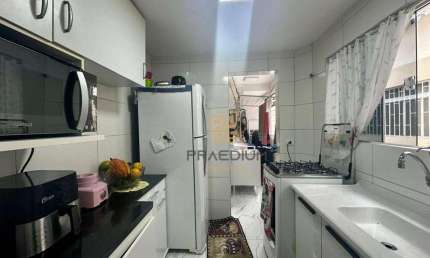 Apartamento com 2 dormitórios à venda, 40 m² por R$ 220.000,00 - Pinheirinho - Curitiba/PR