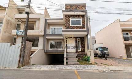 Casa com 3 dormitórios à venda, 203 m² por R$ 995.000,00 - Pinheirinho - Curitiba/PR
