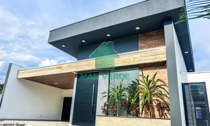 Casa Alto Padrão 4 Dorm com Piscina em Condomínio Fechado