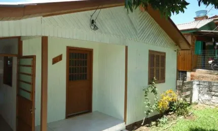 Casa com 3 dormitórios à venda, 161 m² por R$ 265.000,00 - Metzler - Campo Bom/RS