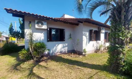 Casa para alugar, 135 m² por R$ 2.512,00/mês - Vila Irmã - Sapiranga/RS