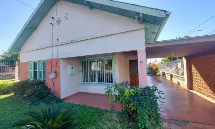 Casa com 3 dormitórios, 242 m² - venda por R$ 450.000,00 ou aluguel por R$ 2.575,00/mês - Ideal - Novo Hamburgo/RS